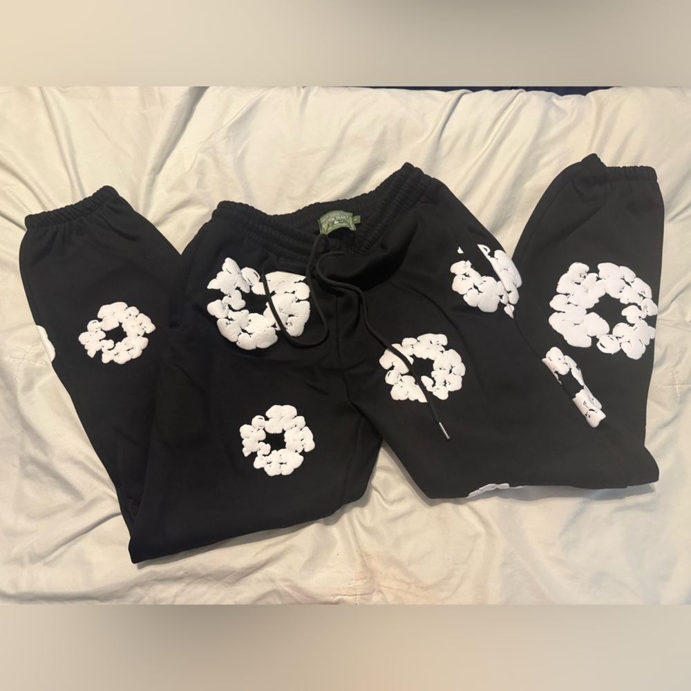 NEVER WORN- Stylish Black Joggers with White Floral Design